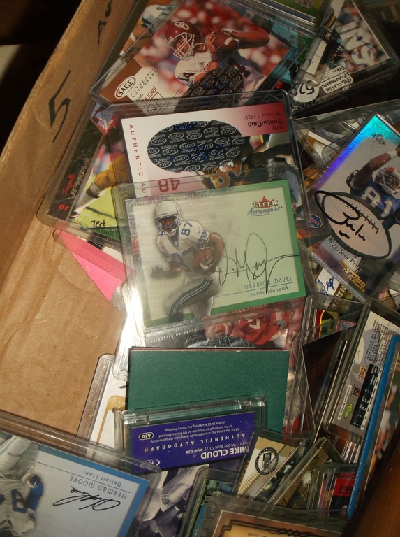 MILITARY & SPORTS AUCTION